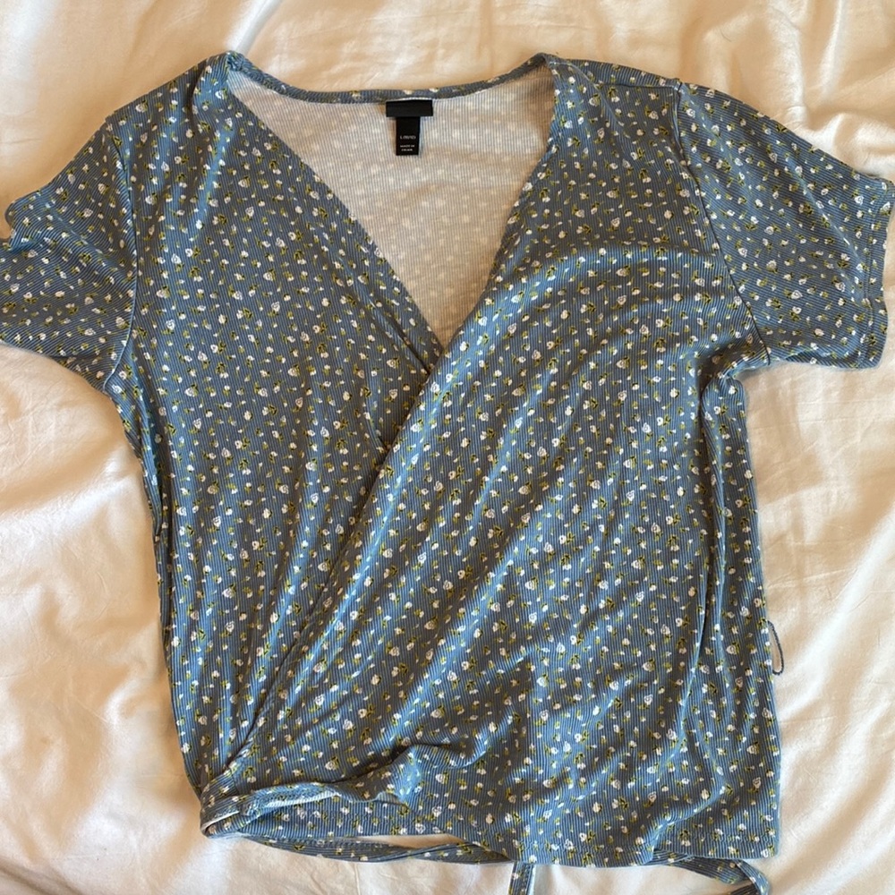art class floral shirt